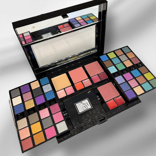 Malibu Glitz 60 color palettes Professionally Studio Makeup Artist Kit