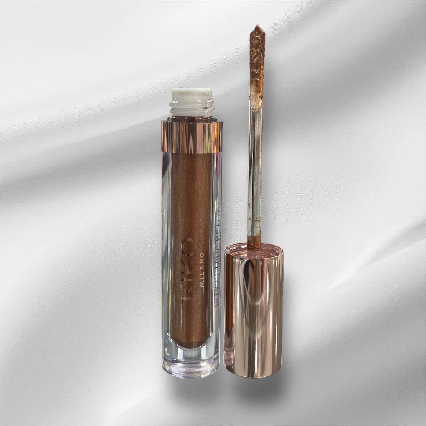 Kiko Blossoming Beauty Dazzling Liquid Eyeshadow