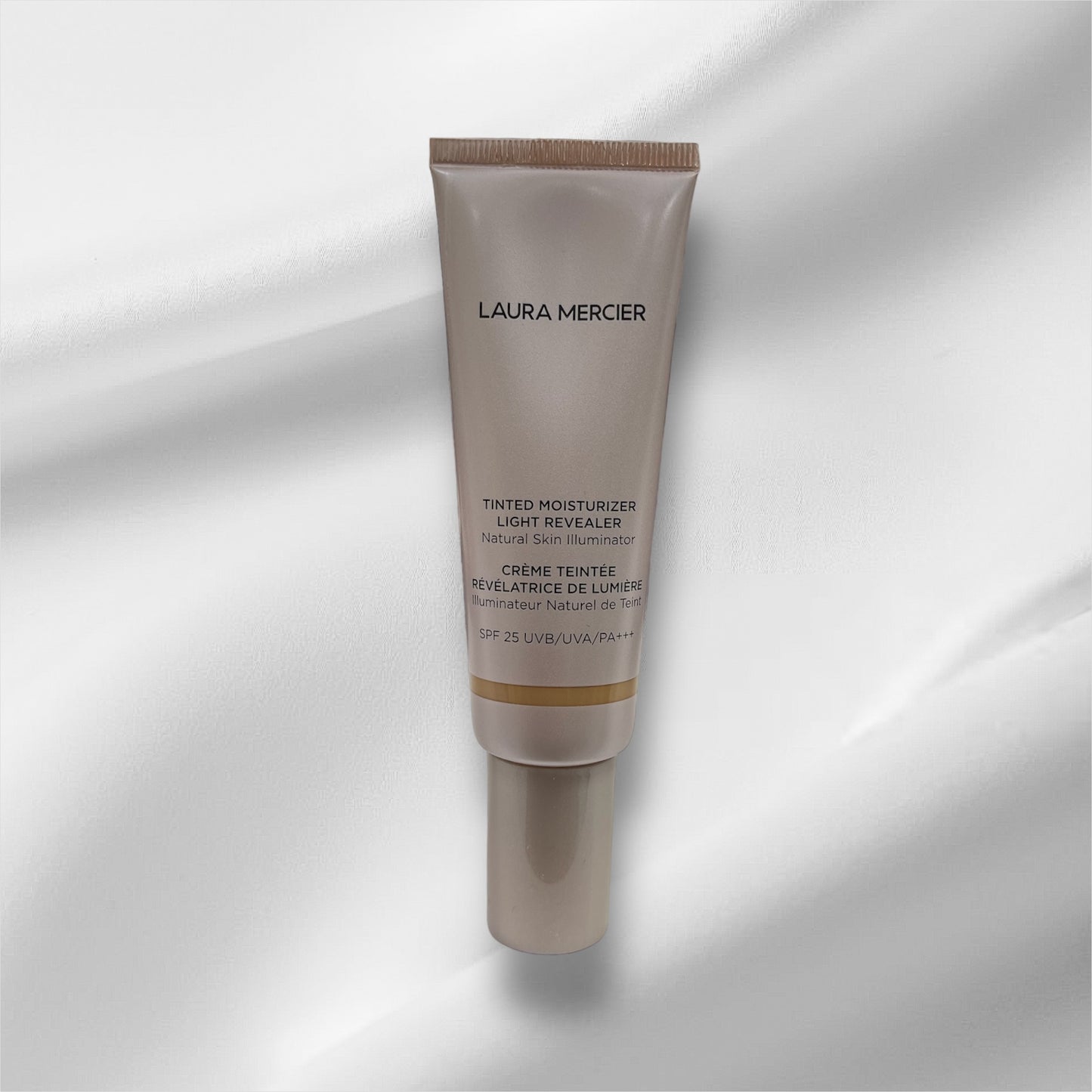 Laura Mercier Tinted Moisturizer Light Revealer