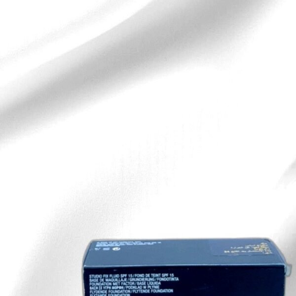 Studio Fix Fluid SPF 15