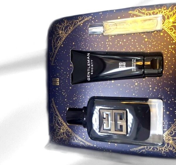 GIVENCHY GENTLEMAN SOCIETY
