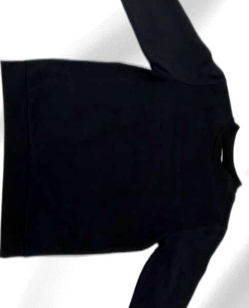 Black Sweatshirt