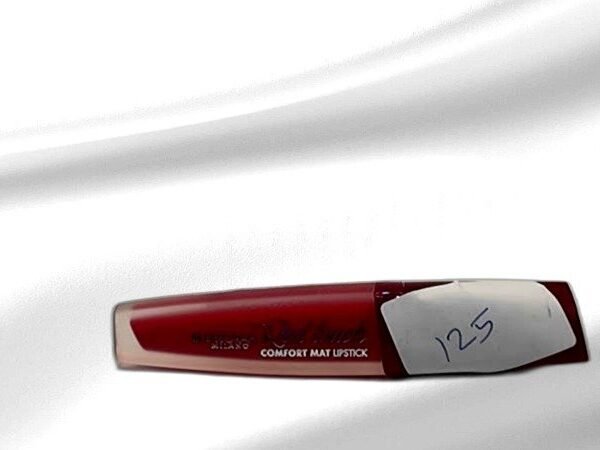 Red Touch Comfort Mat Lipstick