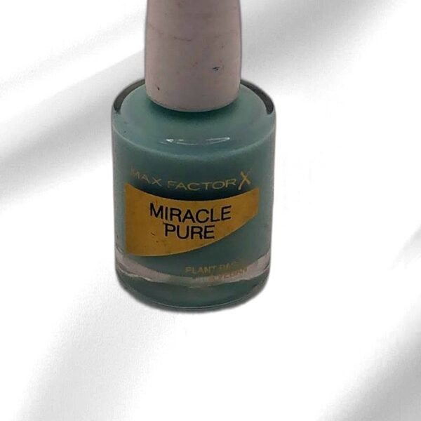 Miracle nail thickener