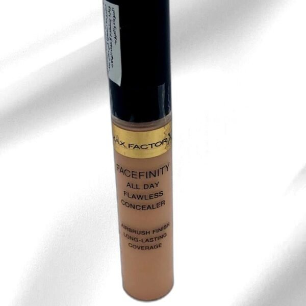 Facefinity All Day Flawless Concealer