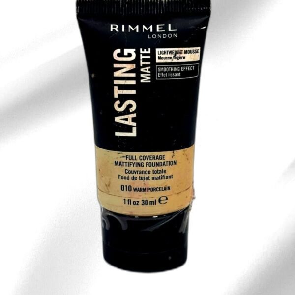 Lasting Matte Full Coverage Mattifying Foundation