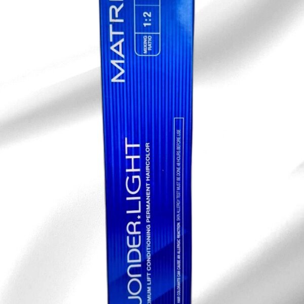 MATRIX WONDER LIGHT MAXIMUM LIFT CONDITIONING PERMANENT HAIRCOLOUR 90ML