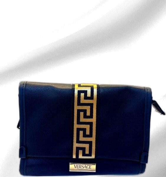 VERSACE FRAGANCES BLACK COLOUR