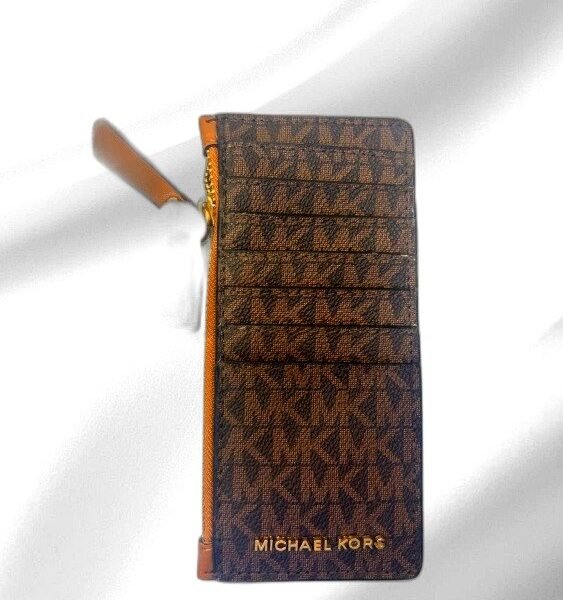 MICHAEL KORS BROWN COLOUR
