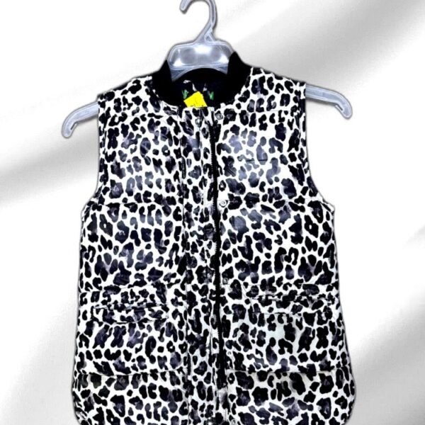 DEZ BRAND JACKET WITHOUT SLEEVES PRINTED