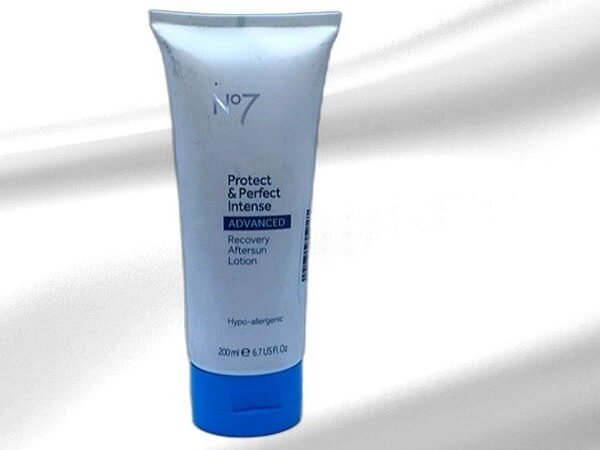 Protect & Perfect Intense Advanced Recovery Aftersun Lotion