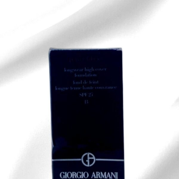 Power Fabric Longwear High Cover Foundation SPF 25
