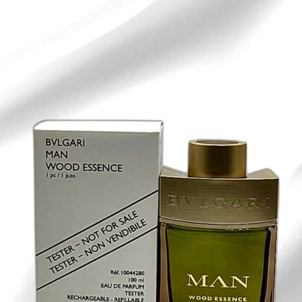 Man Wood Essence Eau de Parfum