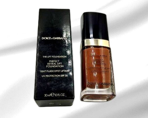 The Lift Foundation Perfect Reveal Lift Foundation