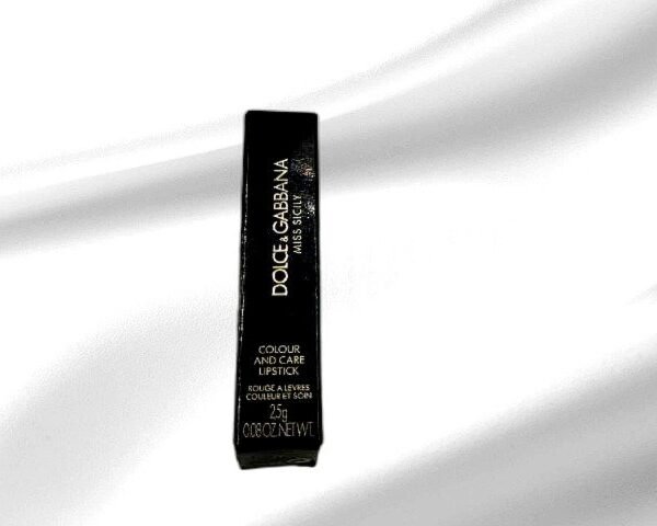 Colour and Care Lipstick